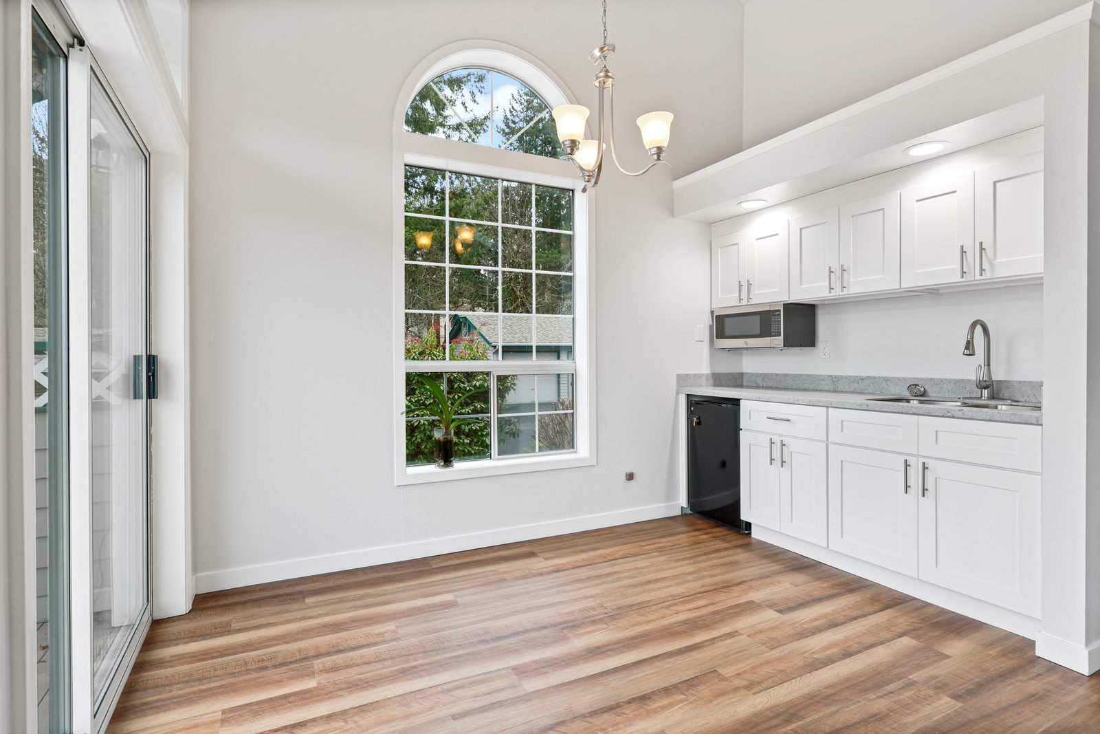 Apartment kitchen and dining area